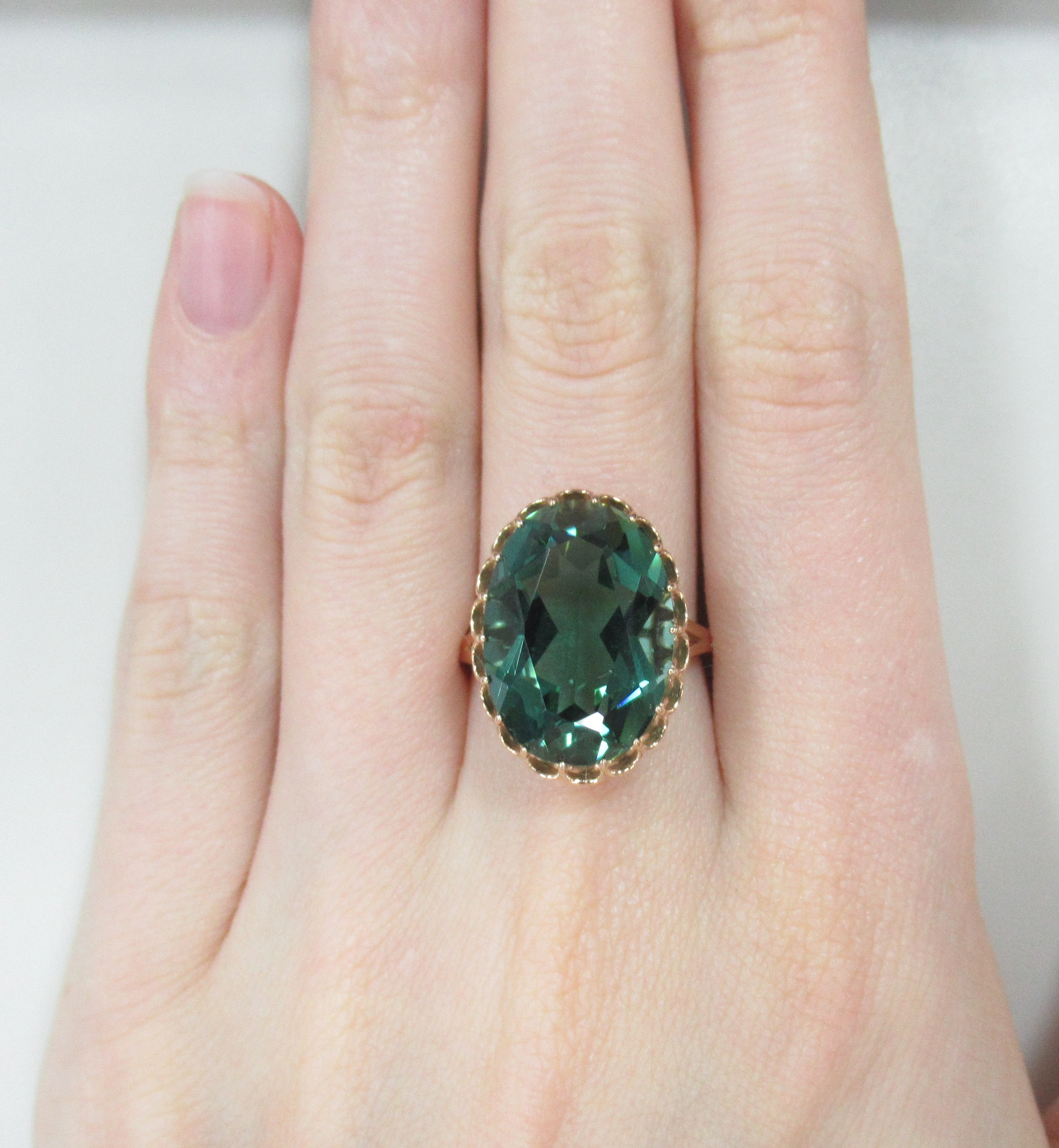 Серебряное кольцо с празиолитом